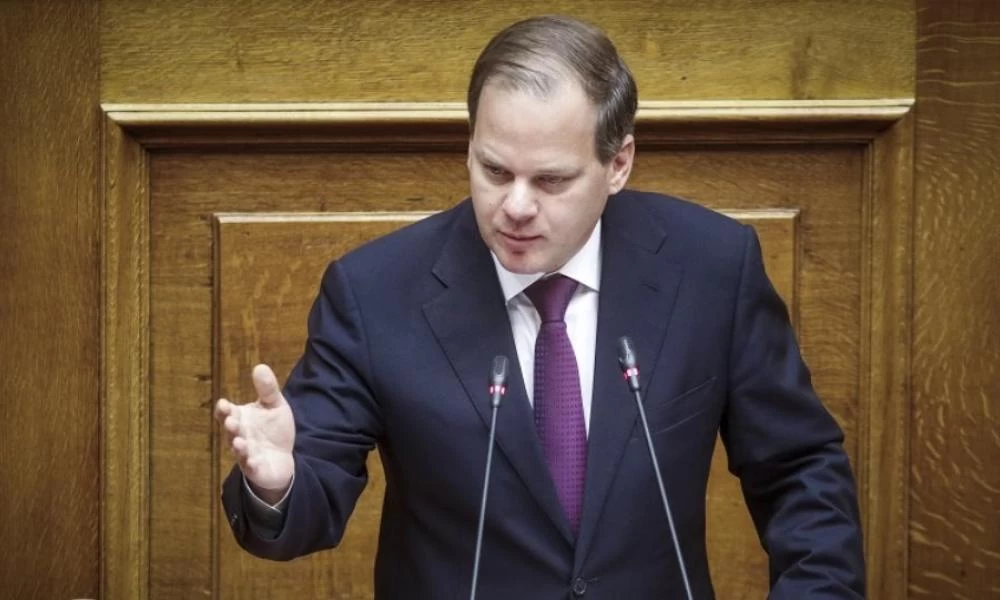 Καραμανλής: "Μας προκαλούν μεγάλη θλίψη οι πυρκαγιές"